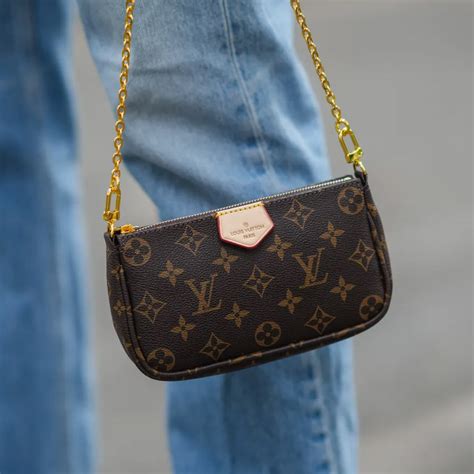 louis vuitton bag weight